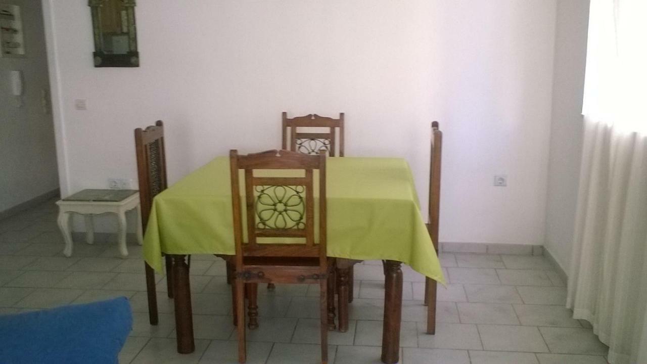 Nireos Proteos 20 Apartment Rafína Екстериор снимка